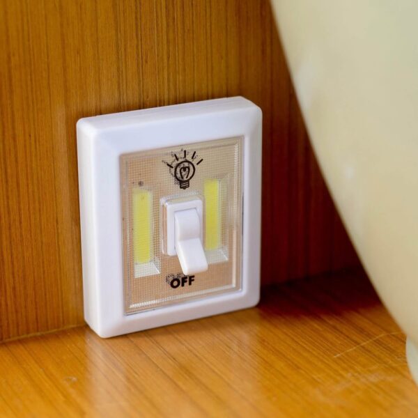 SWITCH LIGHT A PILA  M19-056 = LZ-608